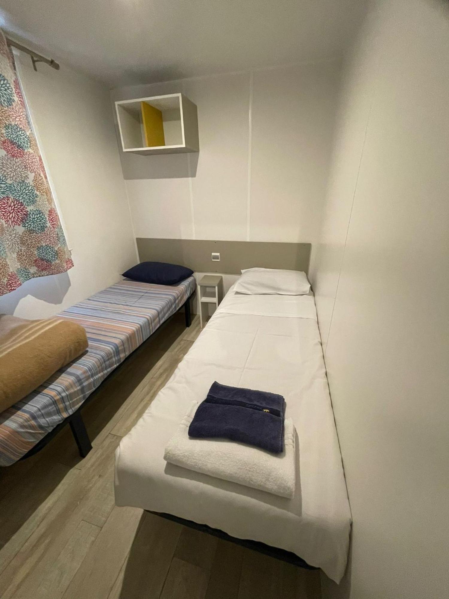 Happy Camp Mobile Homes In Camping Iscrixedda Lotzorai Eksteriør billede